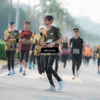 Runner Photo 6414589