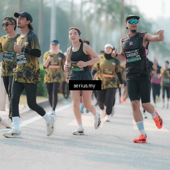 Runner Photo 6414598