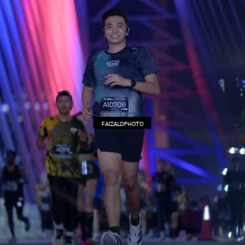 Runner Photo 6414625