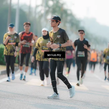 Runner Photo 6414626