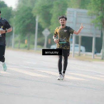Runner Photo 6414633