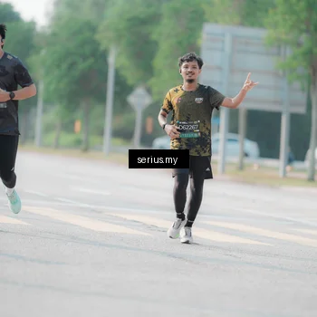 Runner Photo 6414637