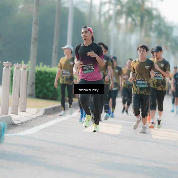 Runner Photo 6414666