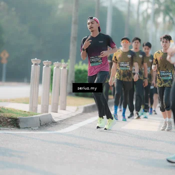 Runner Photo 6414680
