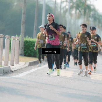 Runner Photo 6414689