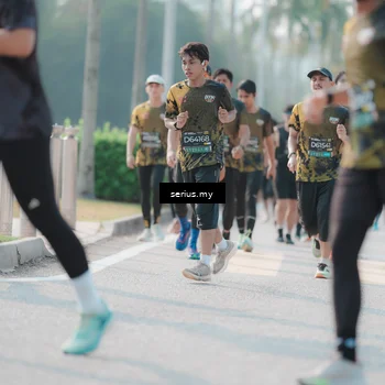 Runner Photo 6414692