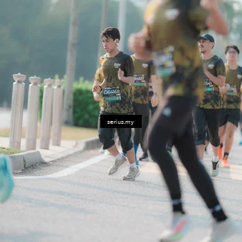 Runner Photo 6414721