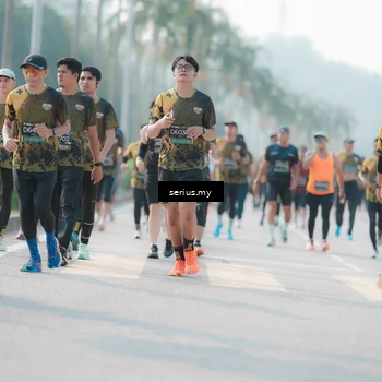 Runner Photo 6414743