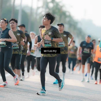 Runner Photo 6414868