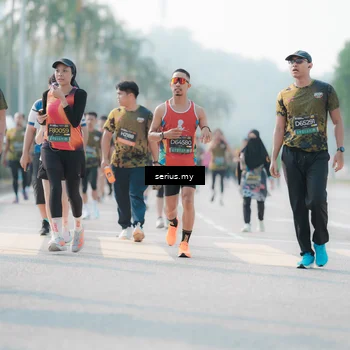 Runner Photo 6414899