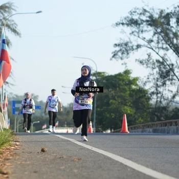 Runner Photo 6414909