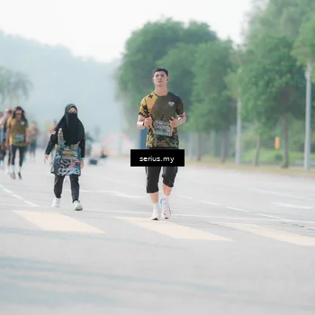 Runner Photo 6414931