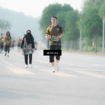 Runner Photo 6414943