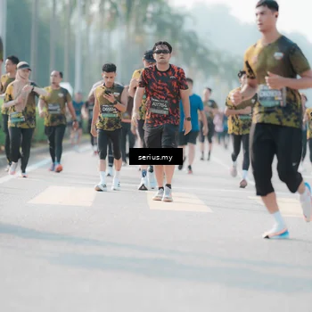 Runner Photo 6414951