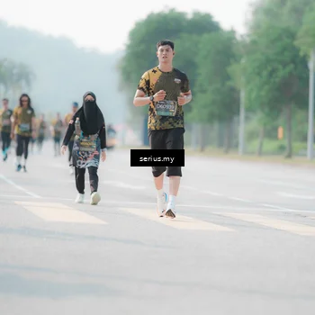 Runner Photo 6414952
