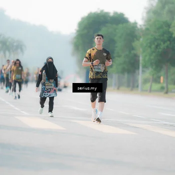 Runner Photo 6414995