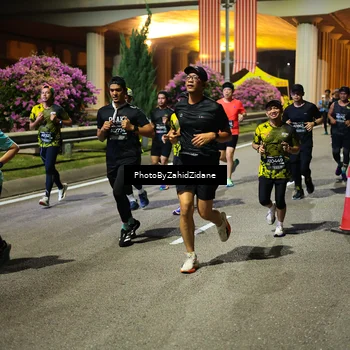 Runner Photo 6415009