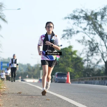 Runner Photo 6415018