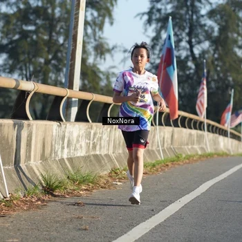 Runner Photo 6415110