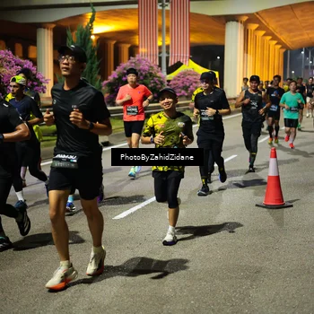 Runner Photo 6415147