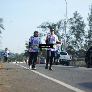 Runner Photo 6415175
