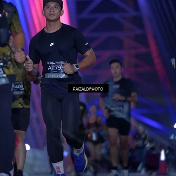 Runner Photo 6415202