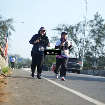 Runner Photo 6415207