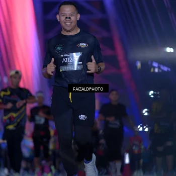 Runner Photo 6415443