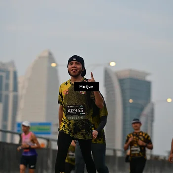 Runner Photo 6415628