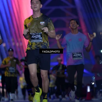 Runner Photo 6415699