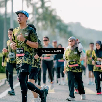 Runner Photo 6415753
