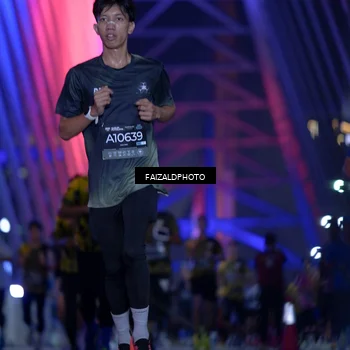 Runner Photo 6415790