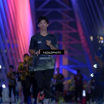 Runner Photo 6415823