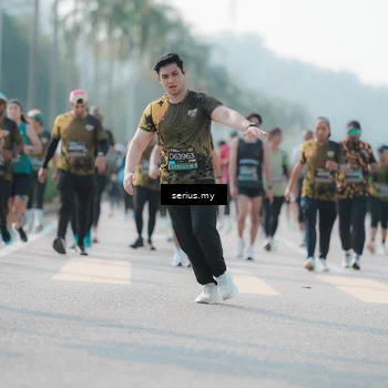 Runner Photo 6415828