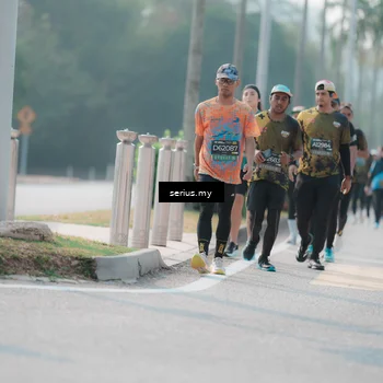 Runner Photo 6415849