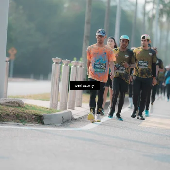 Runner Photo 6415863