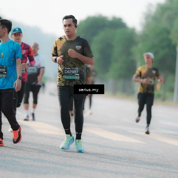 Runner Photo 6415936