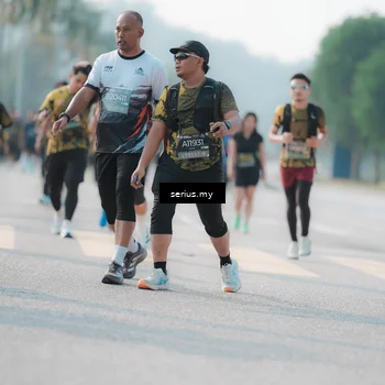 Runner Photo 6415975