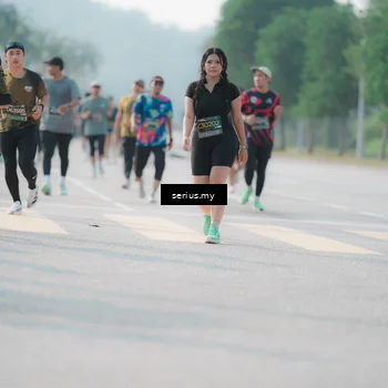 Runner Photo 6416011