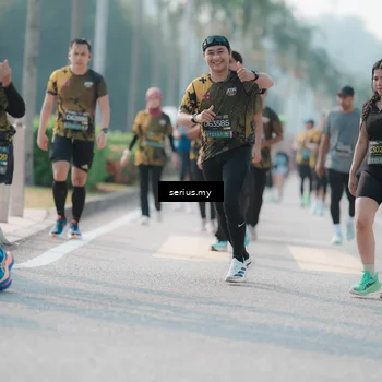 Runner Photo 6416024