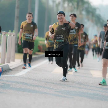 Runner Photo 6416035