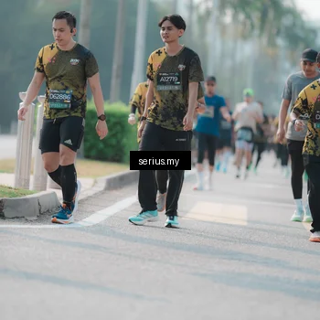 Runner Photo 6416058