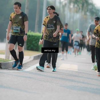 Runner Photo 6416070