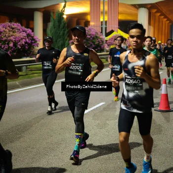 Runner Photo 6416105