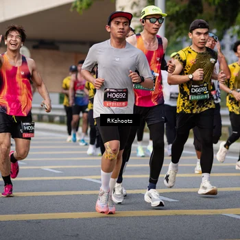 Runner Photo 6416258