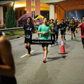 Runner Photo 6416290