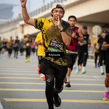 Runner Photo 6416310