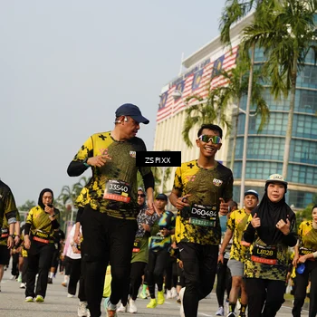 Runner Photo 6416312