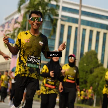 Runner Photo 6416333