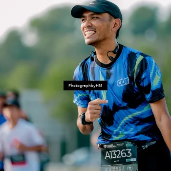 Runner Photo 6416341